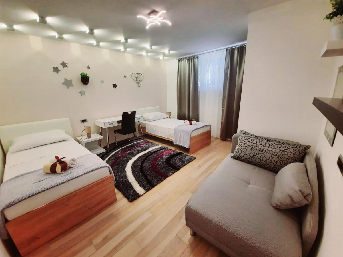 Split Symphony Garden: Modern, New Apartment Εξωτερικό φωτογραφία