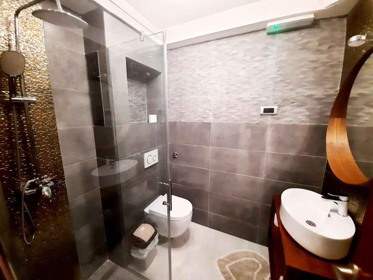 Split Symphony Garden: Modern, New Apartment Εξωτερικό φωτογραφία
