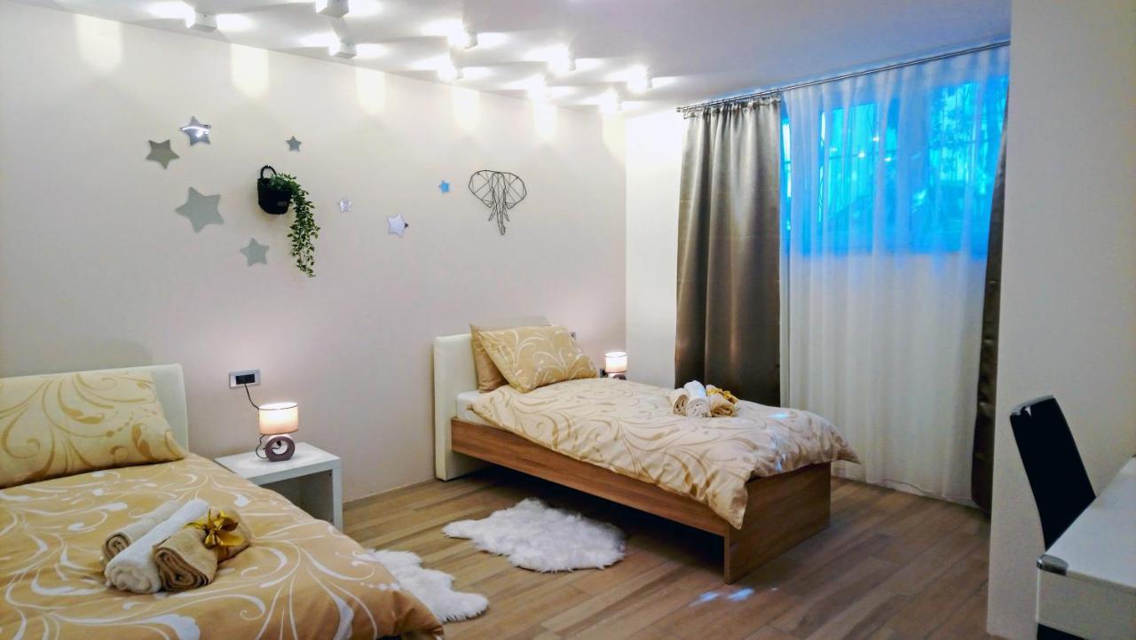 Split Symphony Garden: Modern, New Apartment Εξωτερικό φωτογραφία