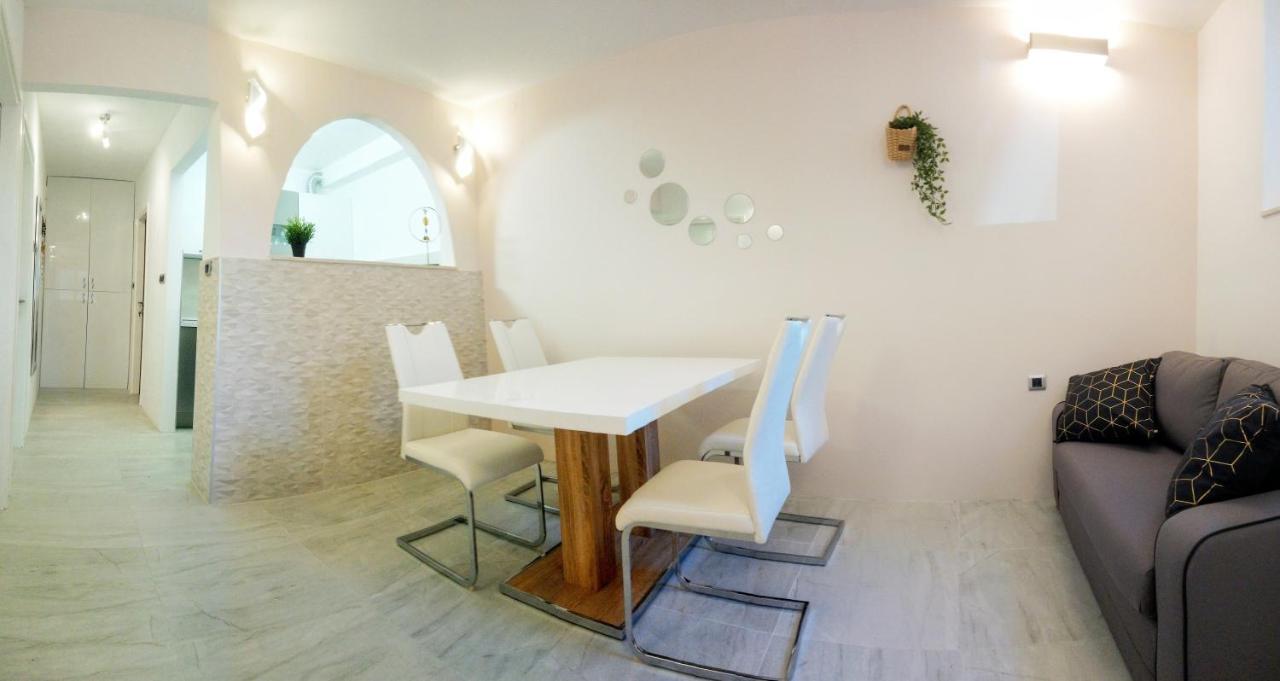 Split Symphony Garden: Modern, New Apartment Εξωτερικό φωτογραφία